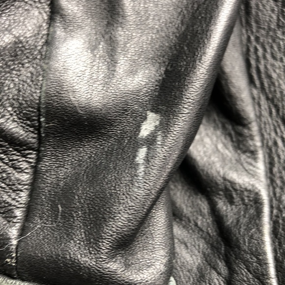 Vintage Leather Bomber Jacket - Picture 5 of 8